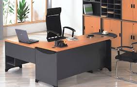 Directer Tables Manufacturers