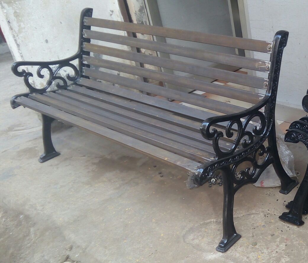 Cast Iron Bench Manufacturers