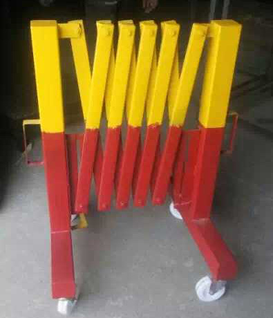 Expandable Barrier Manufacturers